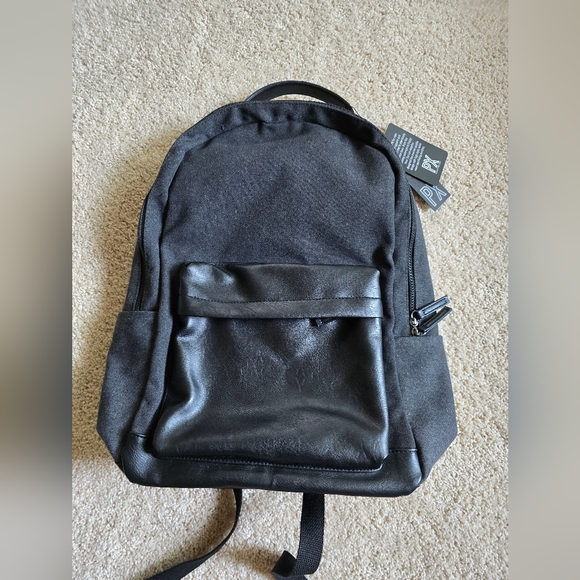 PX Clothing Other - New PX Clothing Landen Canvas & Vegan Leather Backpack - Black NWT